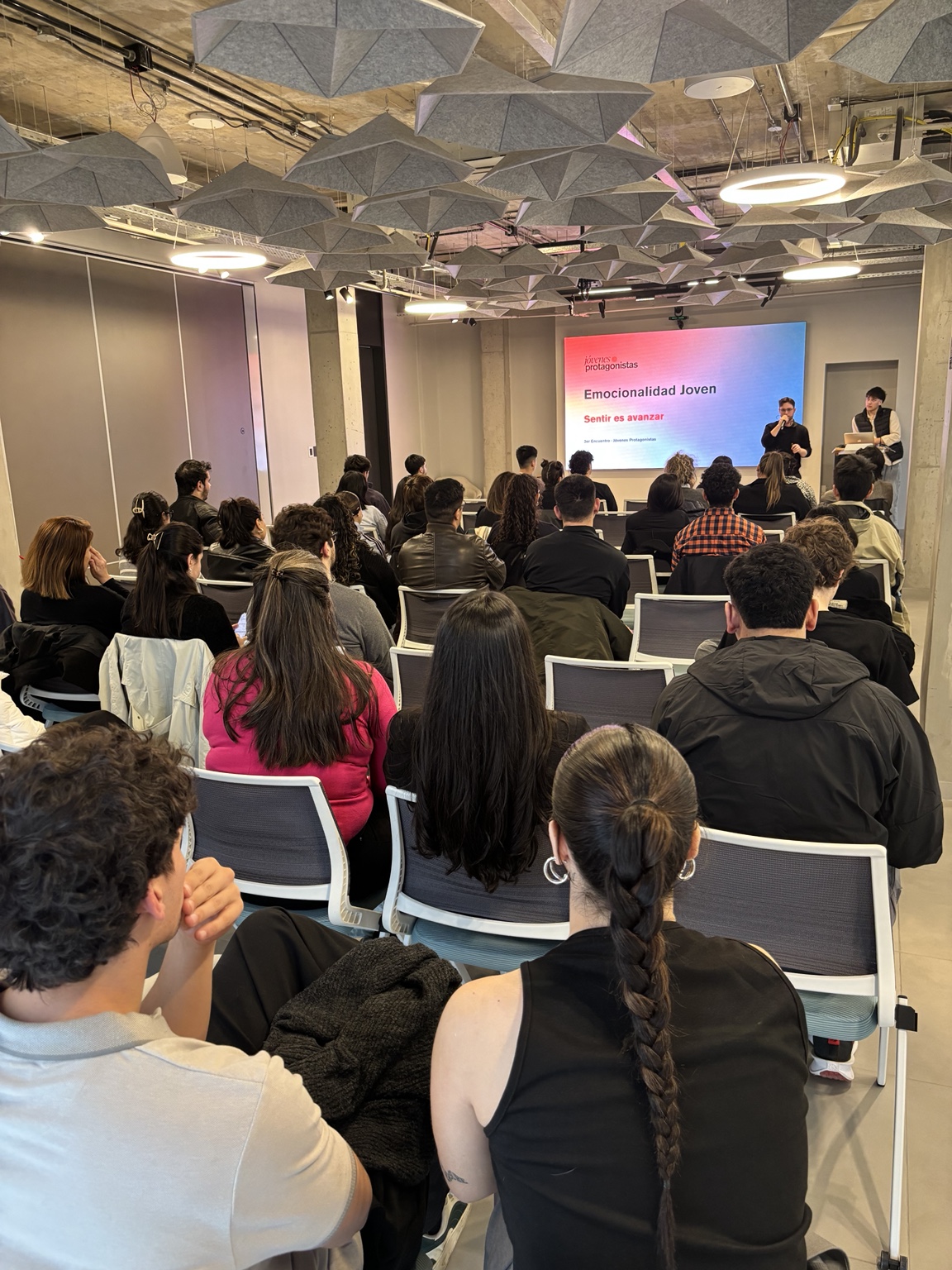 Sala del tercer encuentro de Jóvenes Protagonistas